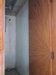 Common Bathroom Image of 1400 Sq.ft 3 BHK Apartment / Flat for sale in DM Infra, Sector 104 Noida for Rs. 6800000