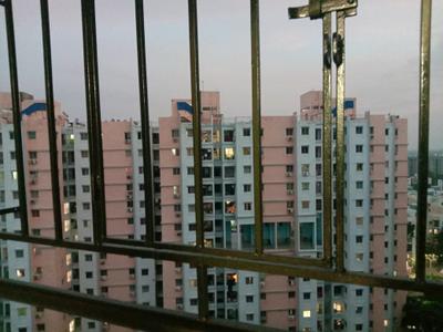 Living Room Image of 680 Sq.ft 2 BHK Apartment / Flat for rent in Shapoorji Pallonji Shukhobrishti, New Town Kolkata for Rs. 14000