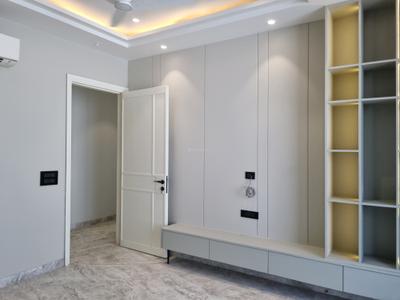 Bedroom Image of 3771 Sq.ft 4 BHK Builder Floor for sale in Janakpuri New Delhi for Rs. 105000001