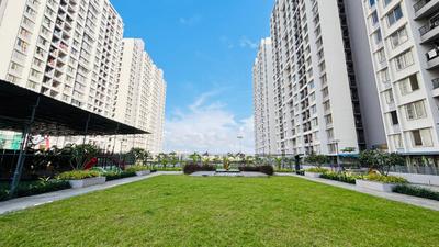Image of 850 Sq.ft 2 BHK Apartment / Flat for sale in Kolte Patil Little Earth, Kiwale, Pune for Rs. 6500000