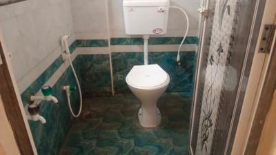 Bathroom Image of 300 Sq.ft 1 BHK Independent House for rent in Electronic City Bengaluru for Rs. 8500