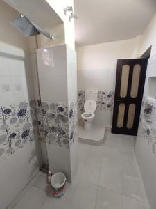 Bathroom Image of 400 Sq.ft 1 BHK Builder Floor for rent in Amaniganj Ayodhya for Rs. 9000