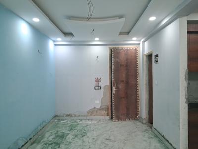Living Room Image of 1050 Sq.ft 2 BHK Apartment / Flat for sale in Sector 49 Noida for Rs. 4000000