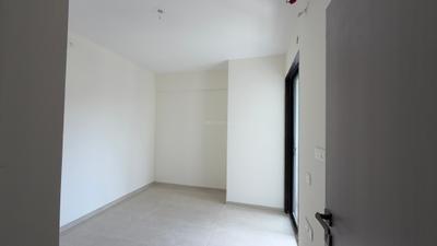 Bedroom Image of 980 Sq.ft 2 BHK Apartment / Flat for sale in DSS Mahavir Spring Tulip Phase 1, Thane West Thane for Rs. 17000000