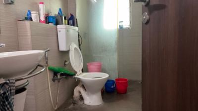 Image of 1400 Sq.ft 3 BHK Apartment / Flat for sale in Lokhandwala Whispering Palms Xxclusives, Kandivali East, Mumbai for Rs. 37200000