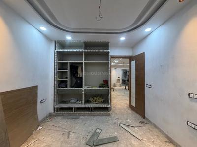 Bedroom Image of 1440 Sq.ft 3 BHK Builder Floor for sale in Mukherjee Apartment, Mukherjee Nagar New Delhi for Rs. 22100000