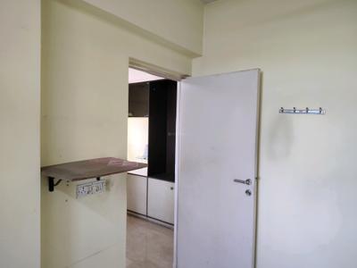 Kitchen Image of 1275 Sq.ft 3 BHK Apartment / Flat for sale in Hiranandani Meadows, Thane West Thane for Rs. 30000000