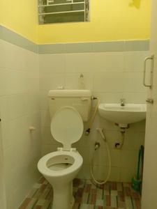 Bedroom Two Image of 680 Sq.ft 2 BHK Apartment / Flat for rent in Shapoorji Pallonji Shukhobrishti, New Town Kolkata for Rs. 14000