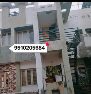 1 BHK Independent House