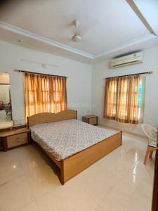 Bedroom Image of 3200 Sq.ft 4 BHK Independent House for rent in Shyamal Ahmedabad for Rs. 200000