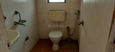 Bathroom Image of 908 Sq.ft 2 BHK Apartment / Flat for sale in Eden Woods, Nayabad Kolkata for Rs. 4000000