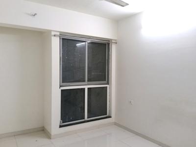 Bedroom Image of 650 Sq.ft 2 BHK Apartment / Flat for rent in Godrej Emerald, Kasarvadavali Thane for Rs. 25639