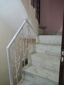 Staircase Image of 360 Sq.ft 1 BHK Apartment / Flat for sale in Madangir New Delhi for Rs. 4000000