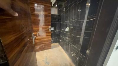 Image of 2000 Sq.ft 4.5 BHK Apartment / Flat for sale in Sector 73, Noida for Rs. 8149000