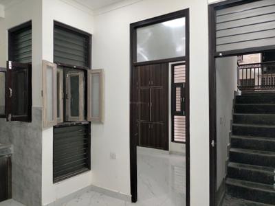 Living Room Image of 650 Sq.ft 1 BHK Apartment / Flat for sale in Kambakshpur Noida for Rs. 2184100