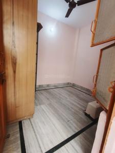 Bedroom Image of 475 Sq.ft 2 BHK Builder Floor for rent in Dwarka Mor New Delhi for Rs. 9000