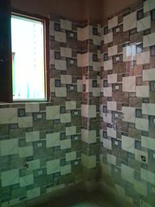 Common Bathroom Image of 850 Sq.ft 2 BHK Apartment / Flat for sale in Sector 49 Noida for Rs. 3200000