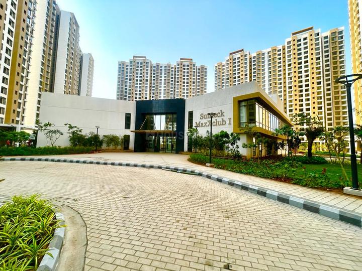 Sunteck Maxx World Main Image 1