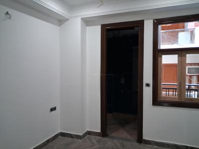 Bedroom Image of 1250 Sq.ft 3 BHK Apartment / Flat for sale in JMD Siddhi Vinayak, Sector 73 Noida for Rs. 6500006