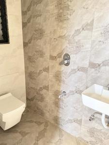 Bathroom Image of 423 Sq.ft 2 BHK Apartment / Flat for sale in Paton Towers, Kandivali East Mumbai for Rs. 7550000