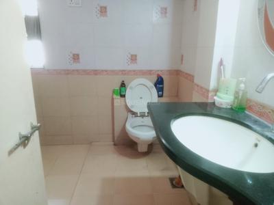 Bathroom Image of 1500 Sq.ft 3 BHK Villa for rent in Diwalipura Vadodara for Rs. 24500