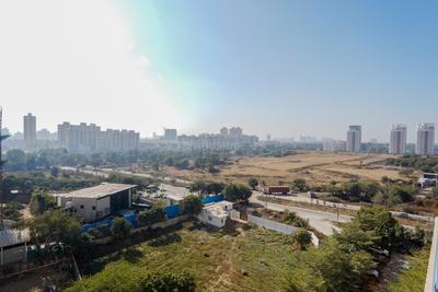 Image of 1200 Sq.ft 2 BHK Apartment / Flat for sale in Godrej Oasis, Sector 88A, Gurgaon for Rs. 14600000