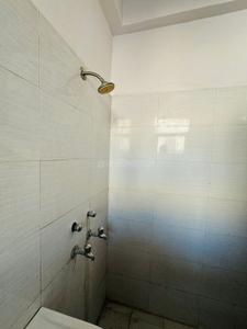 Bathroom Image of 1350 Sq.ft 3 BHK Apartment / Flat for rent in Ozone Heights, Talashpur Aligarh for Rs. 12000