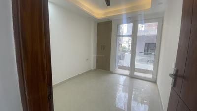 Bedroom Image of 990 Sq.ft 3 BHK Builder Floor for sale in Rajpur Khurd Extension New Delhi for Rs. 7500000