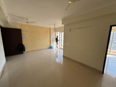 Hall Image of 2140 Sq.ft 4 BHK Apartment / Flat for sale in Amrapali Crystal Homes Phase 1, Sector 76 Noida for Rs. 28569000