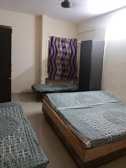 Bedroom Image of Saya PG in Satellite, Ahmedabad
