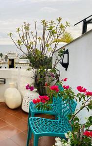 Image of 3000 Sq.ft 4 BHK Apartment / Flat for sale in Sea Hill Apartments, Khar West, Mumbai for Rs. 84500000