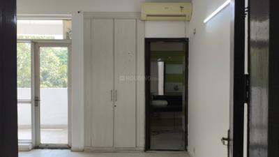 Bedroom Image of 1719 Sq.ft 3 BHK Apartment / Flat for rent in ABA Olive County, Vasundhara Ghaziabad for Rs. 37000