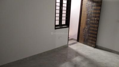 Bedroom Image of 800 Sq.ft 1.5 BHK Apartment / Flat for rent in Sector 110 Gurgaon for Rs. 13000