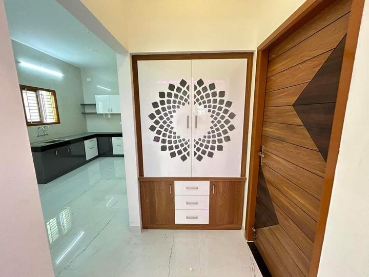 Uptown Park Main Image 1