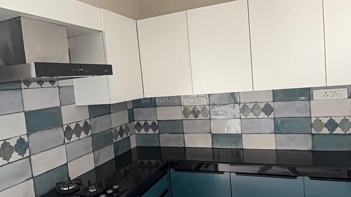 Oberoi Esquire Main Image 1