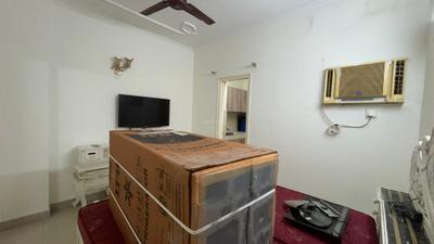 Bedroom Image of 1800 Sq.ft 2 BHK Builder Floor for rent in DLF Phase 1 Gurgaon for Rs. 48000