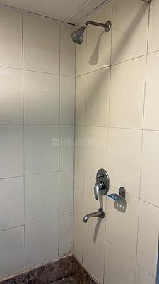 Bathroom Image of 671 Sq.ft 1 RK Studio for rent in Assotech Cabana, Indirapuram Ghaziabad for Rs. 25500