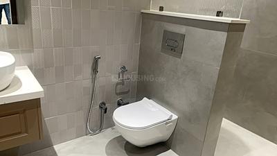 Image of 2000 Sq.ft 4 BHK Apartment / Flat for sale in DDA Sector C Pocket 8, Vasant Kunj, New Delhi for Rs. 56000000
