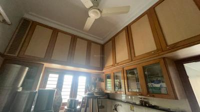 Kitchen Image of 1000 Sq.ft 1 BHK Builder Floor for rent in Odhav Ahmedabad for Rs. 15000