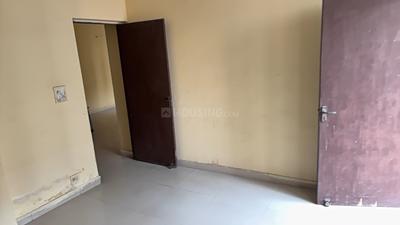 Bedroom Image of 1300 Sq.ft 3 BHK Apartment / Flat for sale in Mahagun Puram Phase 1, Mahagunpuram Ghaziabad for Rs. 7950000