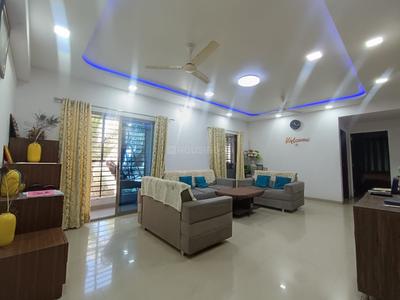Hall Image of 1800 Sq.ft 3 BHK Apartment / Flat for sale in New Alkapuri Vadodara for Rs. 7000000