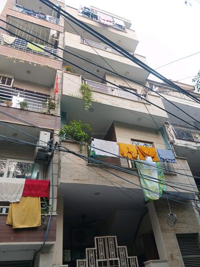 21 block 4 single storey Building View 1