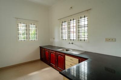 Kitchen Image of 1250 Sq.ft 2 BHK Builder Floor for rent in Palluruthy Kochi for Rs. 20000