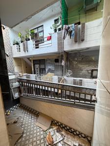 Balcony Image of 550 Sq.ft 2 BHK Builder Floor for rent in Nawada New Delhi for Rs. 13000