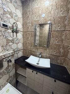 Bathroom Image of 900 Sq.ft 2 BHK Builder Floor for rent in Lajpat Nagar New Delhi for Rs. 54500