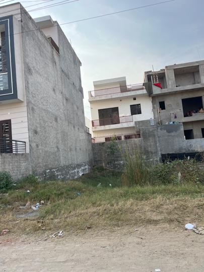 Land White City Main Image 1