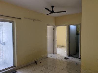 Living Room Image of 680 Sq.ft 2 BHK Apartment / Flat for rent in Shapoorji Pallonji Shukhobrishti, New Town Kolkata for Rs. 17000