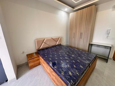 Bedroom Image of 450 Sq.ft 1 RK Independent House for rent in Sector 56 Gurgaon for Rs. 23000