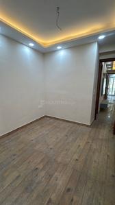Hall Image of 800 Sq.ft 2 BHK Builder Floor for sale in Paschim Vihar New Delhi for Rs. 13500000
