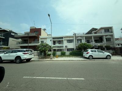 Image of 5000 Sq.ft 4 BHK Independent House for sale in Sector 28, Chandigarh for Rs. 240000000